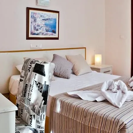Tepe Hotel 3*