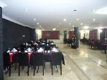Tepe Hotel 3*